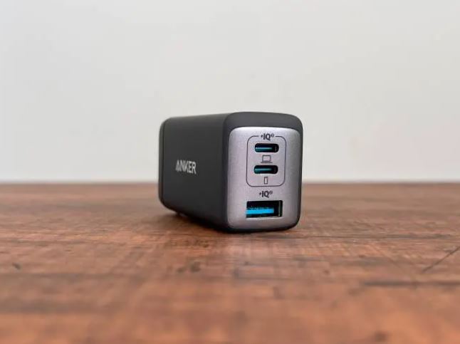 Anker PowerPort III 3-Port