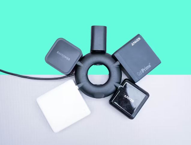Best Travel Adapters Tested