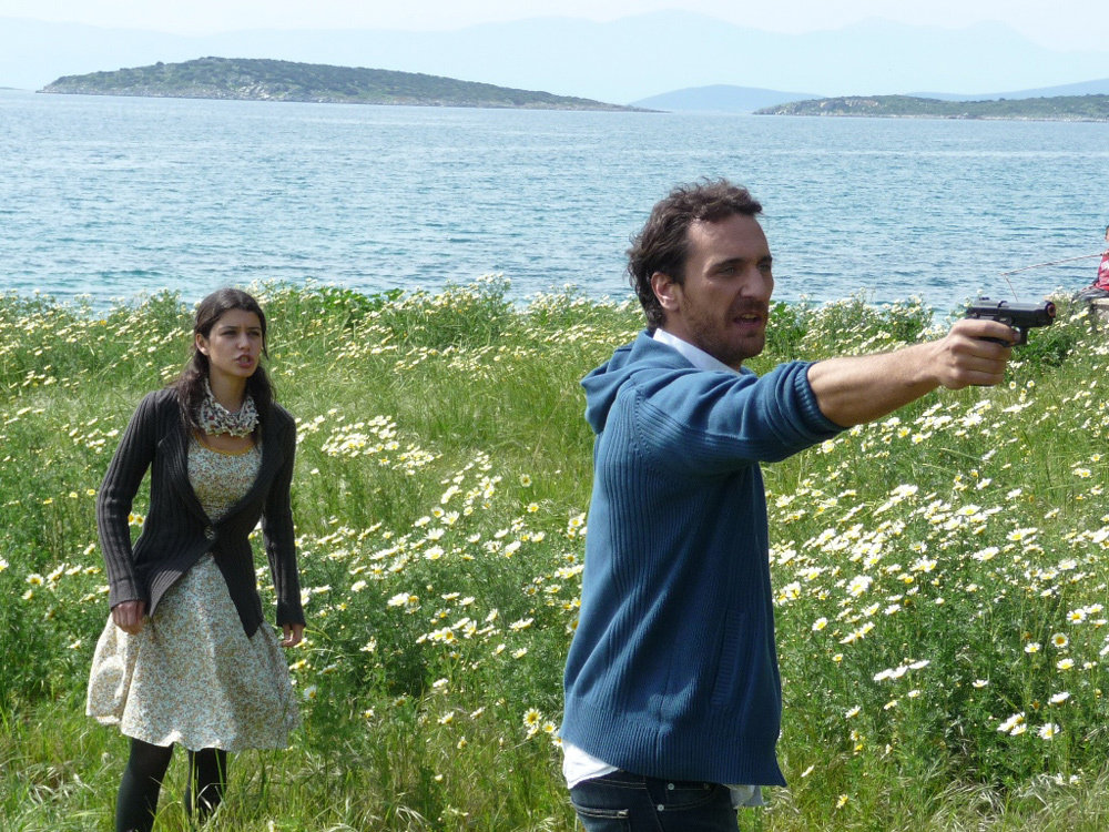 Fatmagül'ün Suçu Ne? (What is Fatmagül's Fault?)